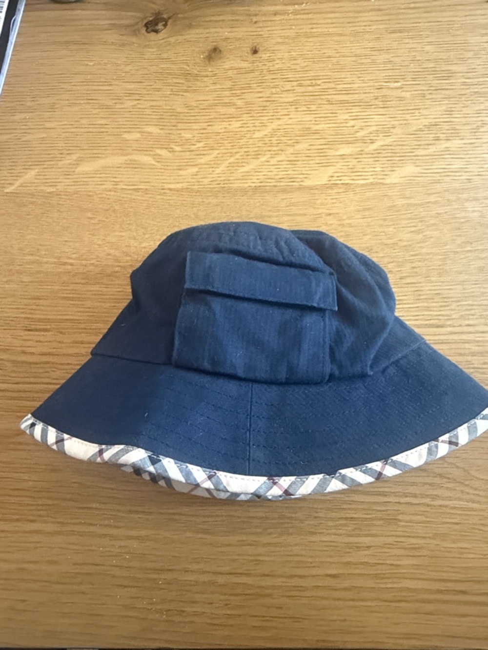 Burberry Toddler Navy Bucket Hat with Check Trim